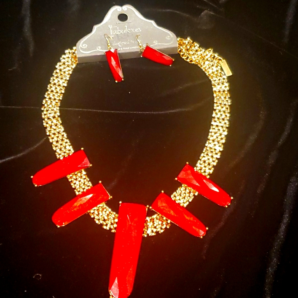 Necklace - Picture 3 of 4